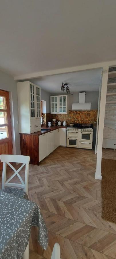 Przystanek Jeziorna 49 Villa Perlino Bagian luar foto