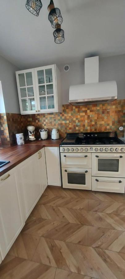 Przystanek Jeziorna 49 Villa Perlino Bagian luar foto
